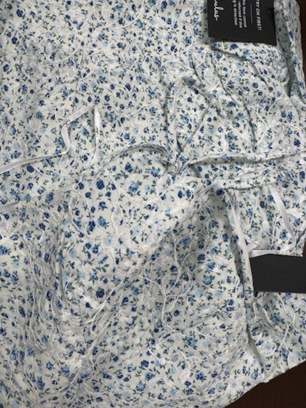 NWT Lulus Top Tier Babe Blue Floral Embroidered Sleeveless Midi Dress (size S) - Picture 9 of 12